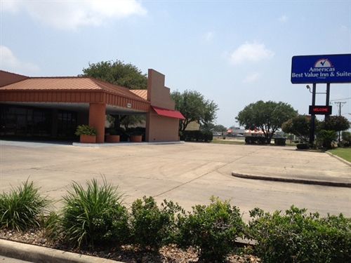 Americas Best Value Inn And Suites Victoria Εξωτερικό φωτογραφία